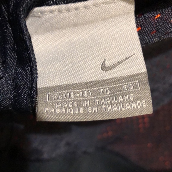 Women’s Nike Reverisible Hoodie jacket size XL - Picture 8 of 8